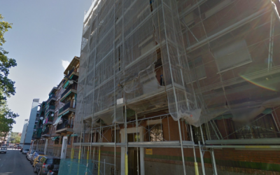 Bloc de pisos del carrer Archidona de Can Puiggener | Google Maps